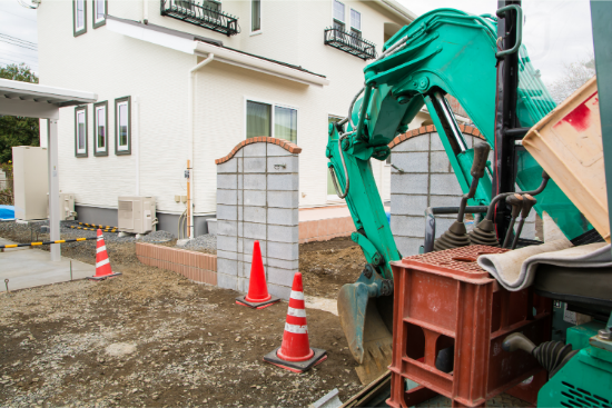 解体が終わり地面だけになった宅地